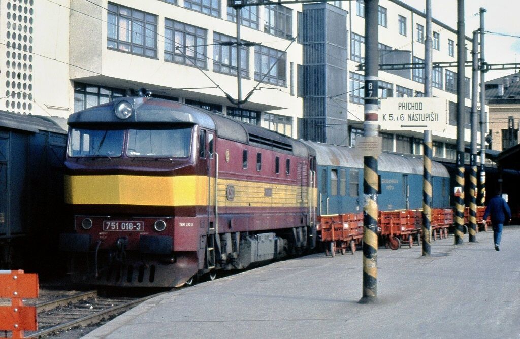 751 018-3