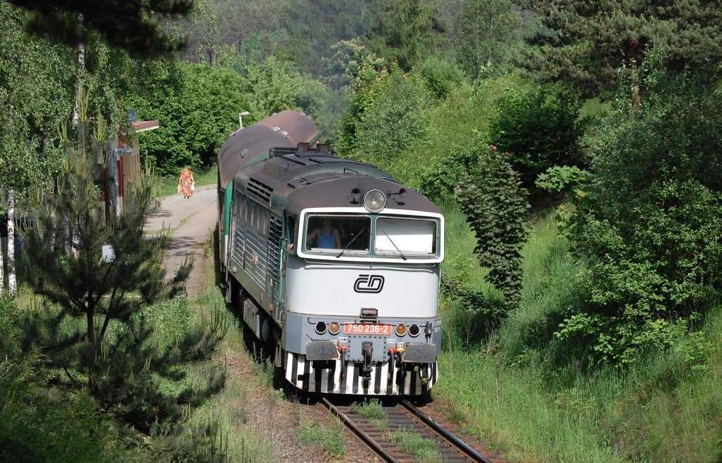 750 236-2