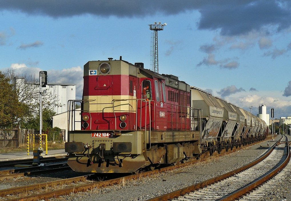 742 104-3