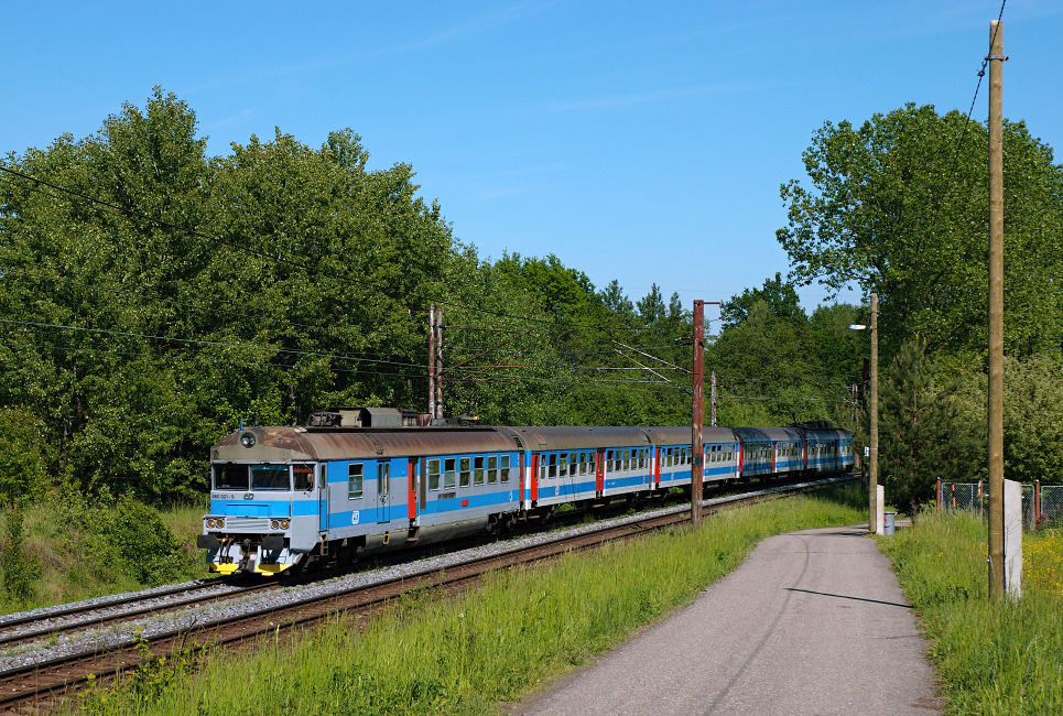 460 021-9