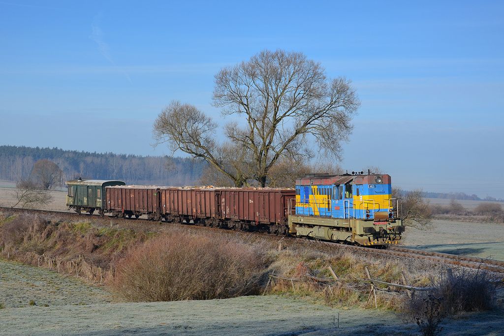 742 454-2