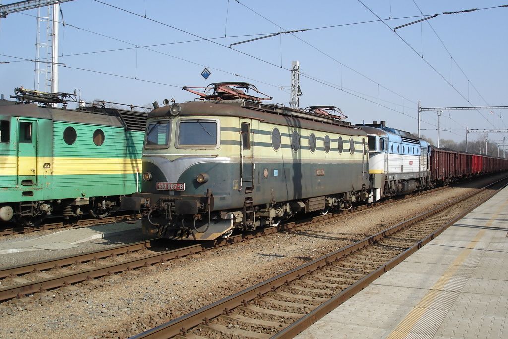 140 087-8