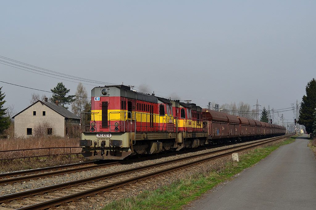 742 432-8