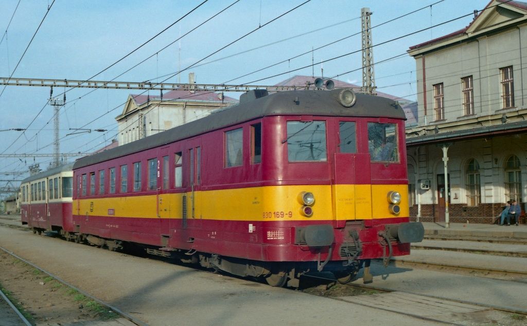 830 169-9