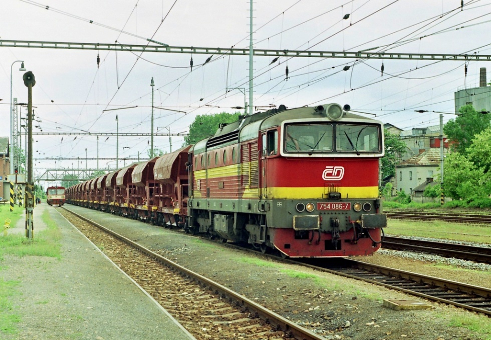 754 086-7
