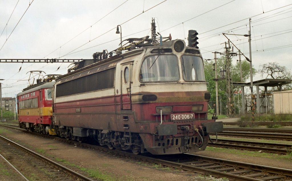 240 006-7