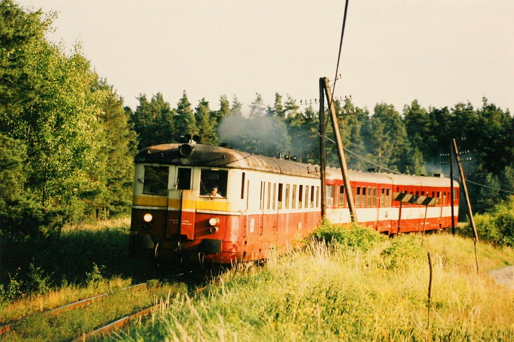 831 167-2