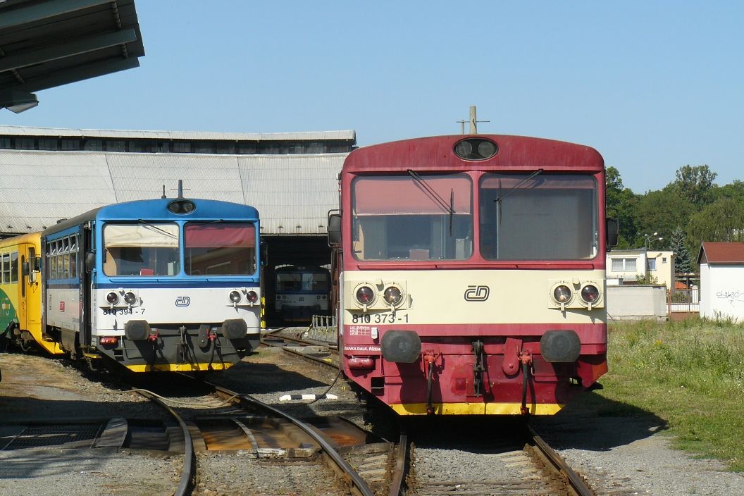 810 373-1