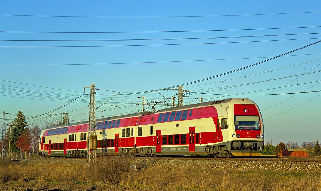 671 009-9