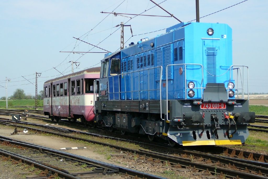 743 001-0