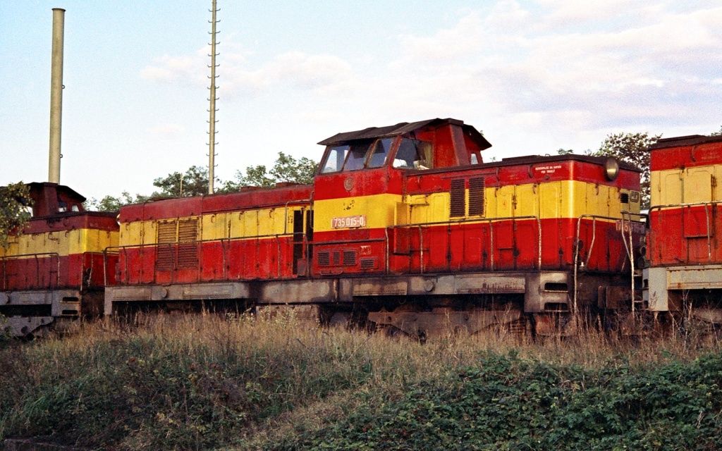 735 015-0