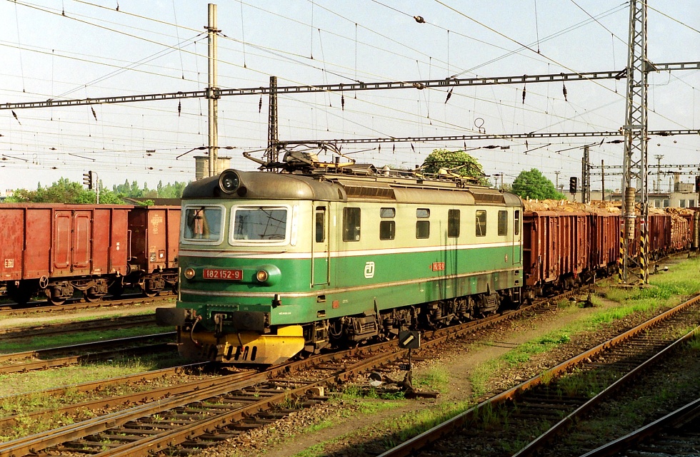182 152-9