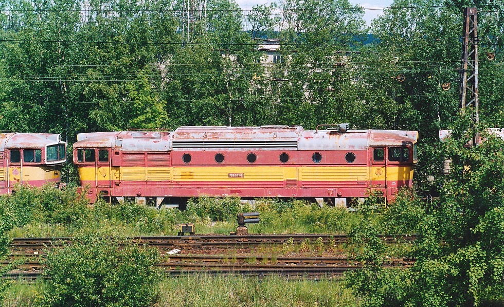 753 331-8