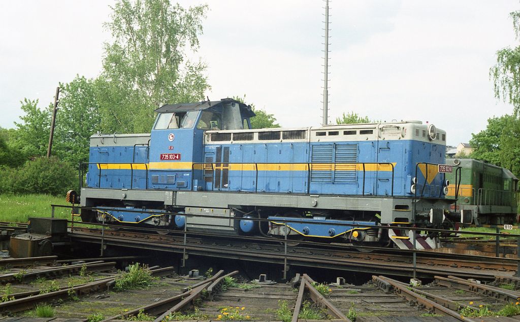 735 103-4
