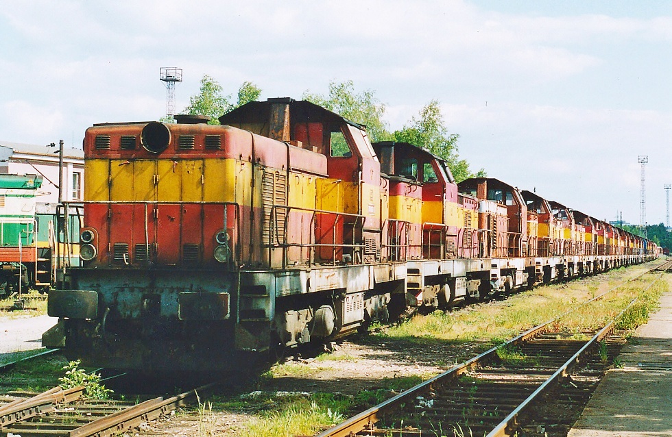 735 062-2