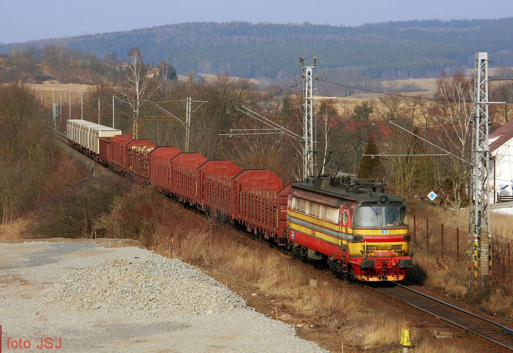 240 011-7