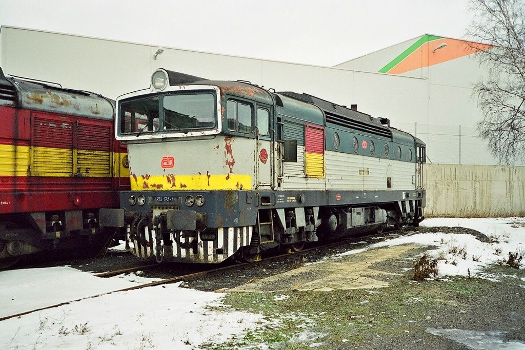 753 179-1