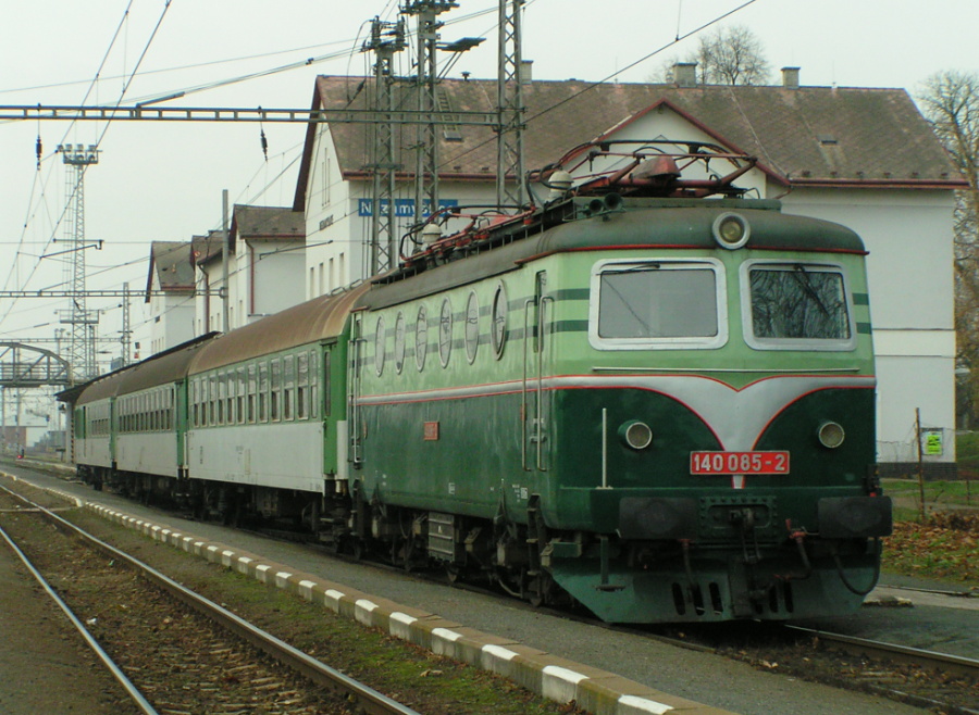 140 085-2