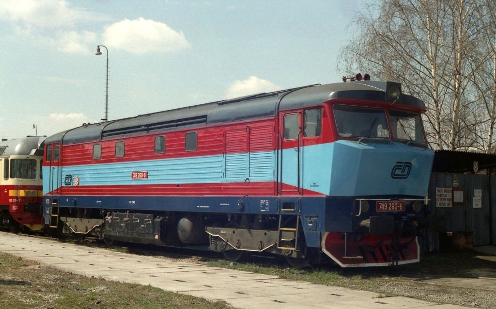 749 260-6