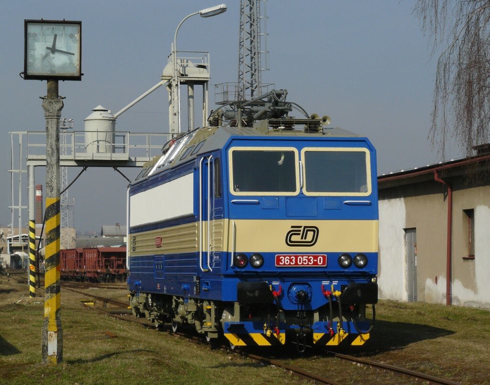 363 053-0