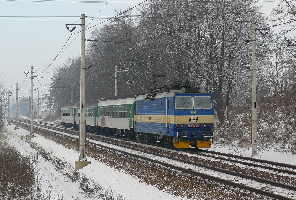 362 123-2