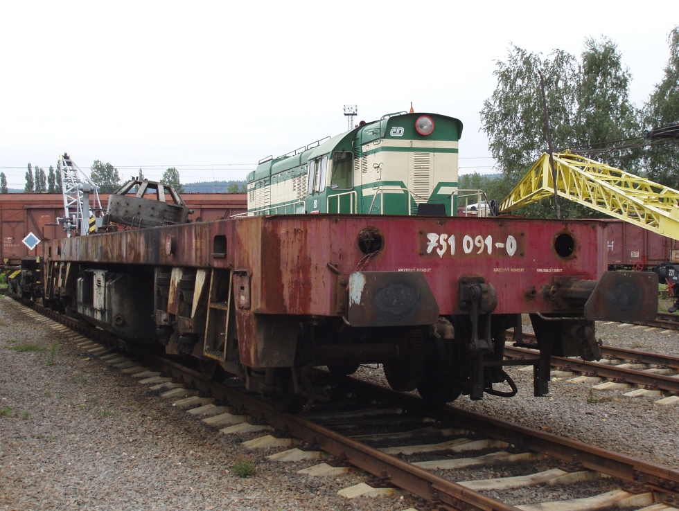 751 091-0