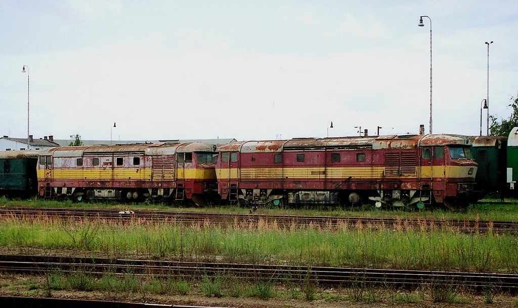 751 164-5