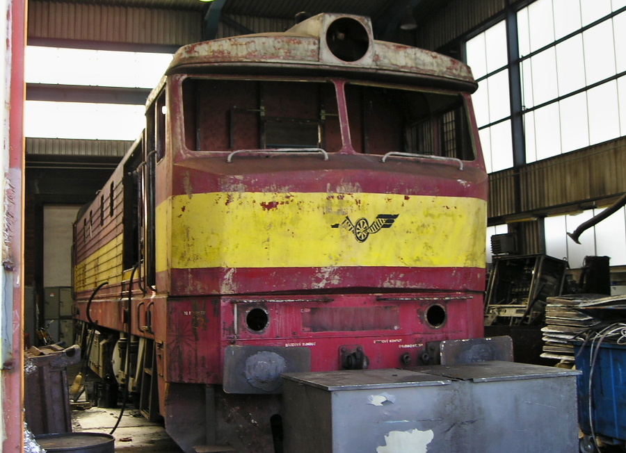 751 221-3