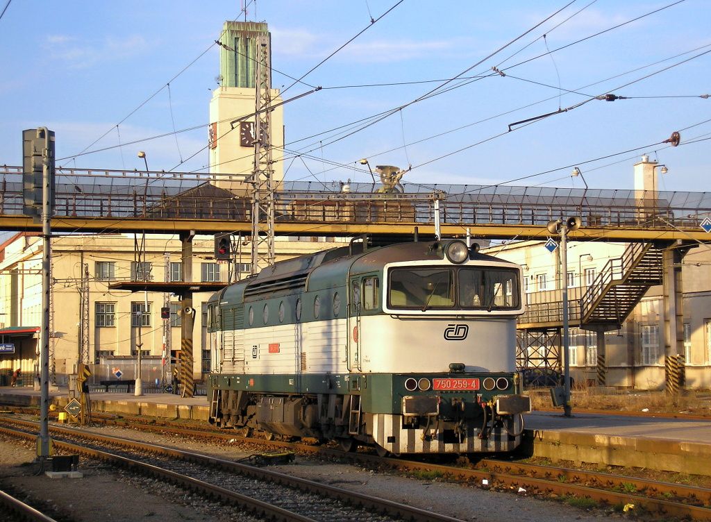 750 259-4
