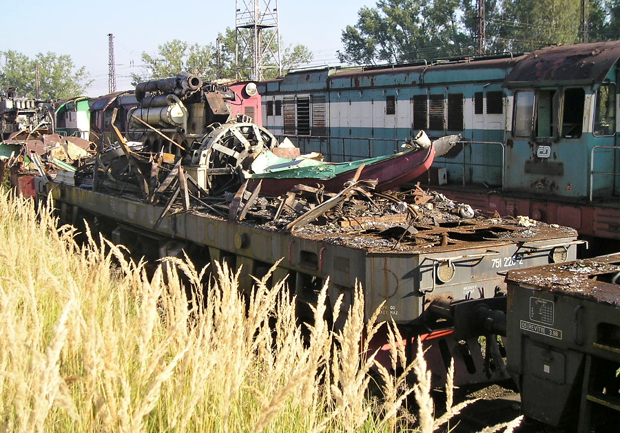 751 226-2