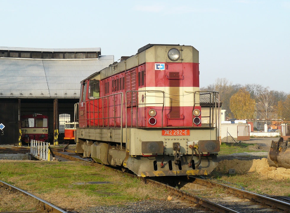 742 292-6