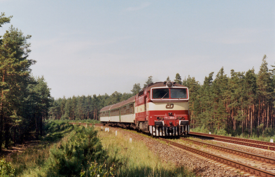 753 384-7