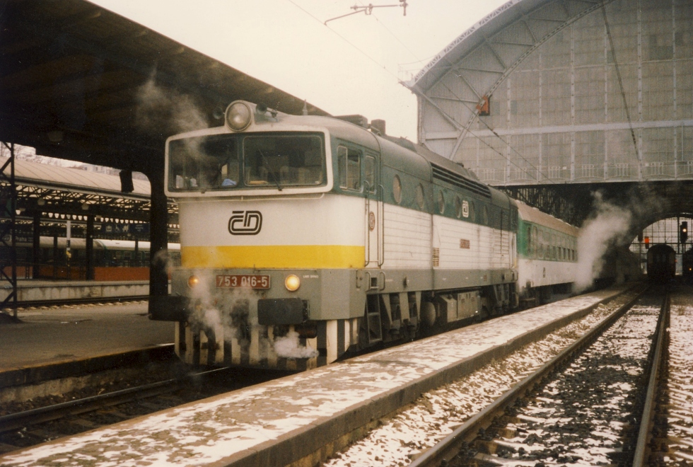 753 016-5