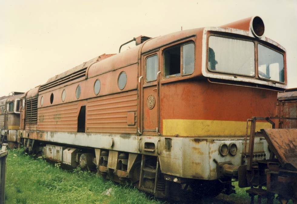 753 174-2