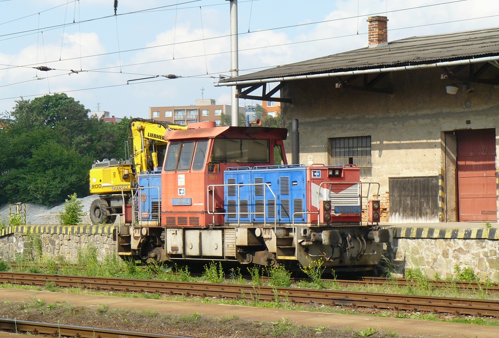 708 010-4