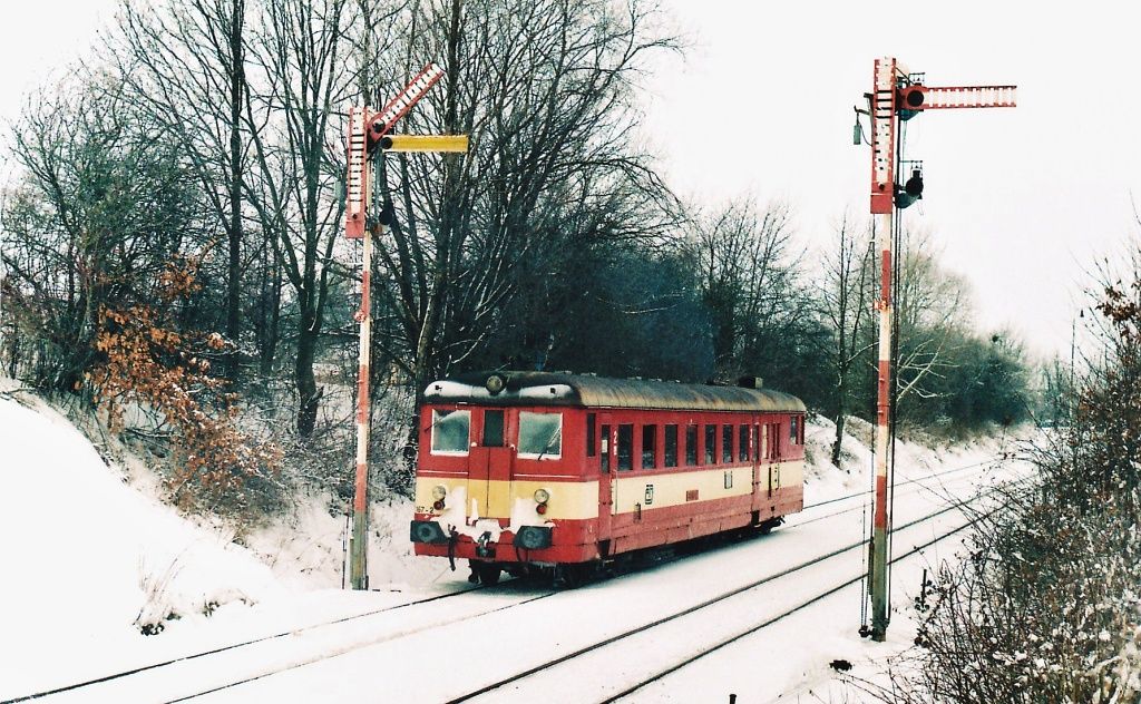 831 167-2