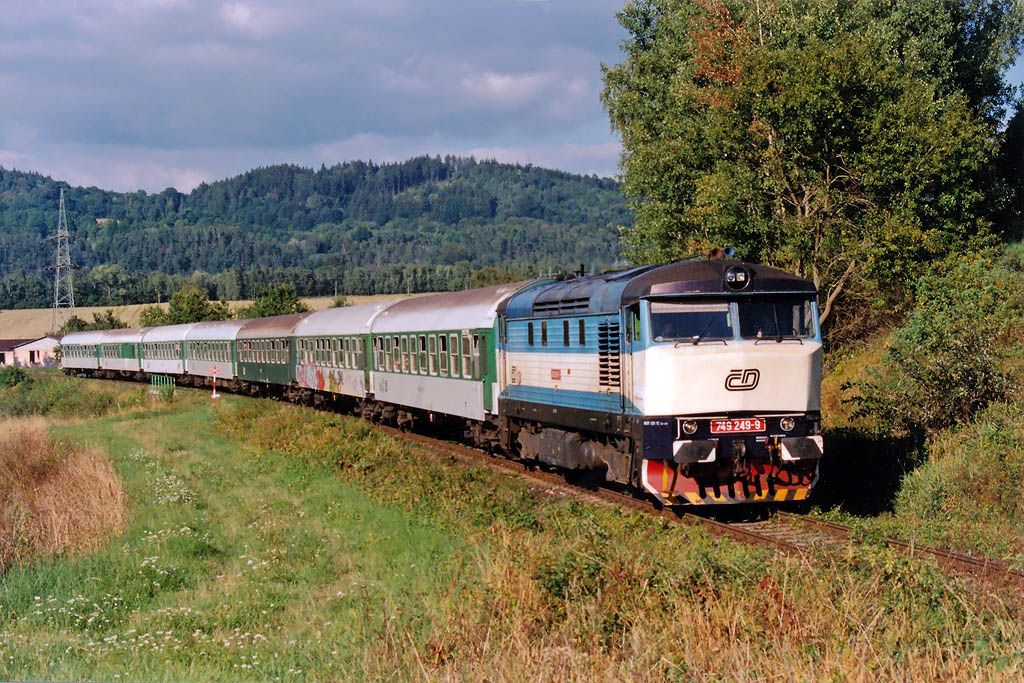 749 249-9