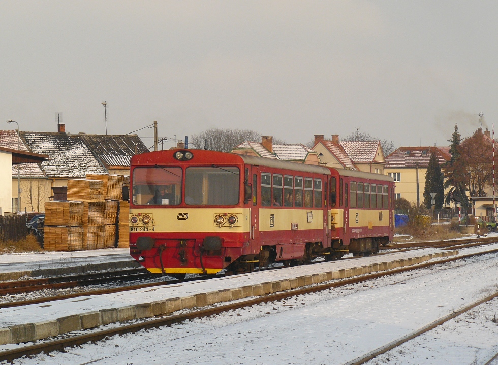 810 244-4