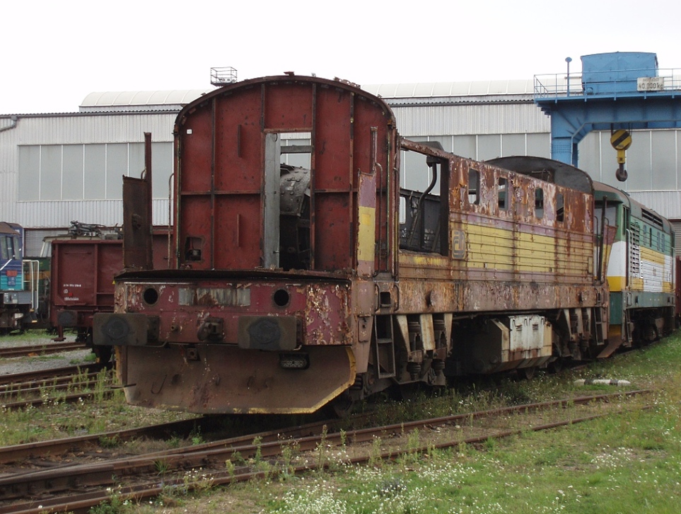 751 108-2