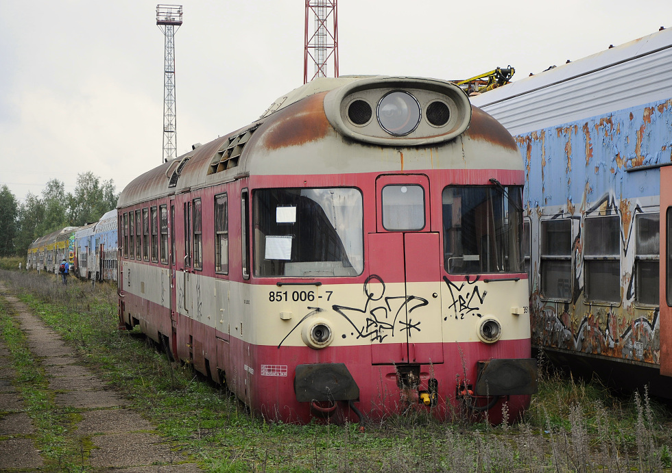 851 006-7