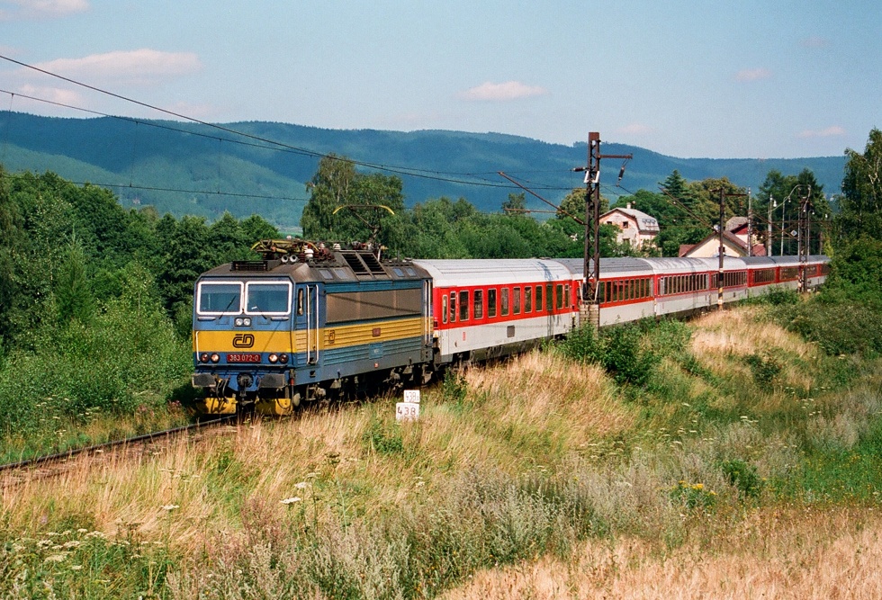 363 072-0