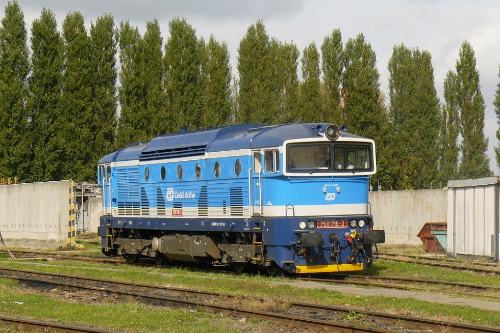 750 716-3