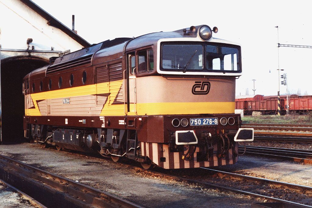 750 276-8