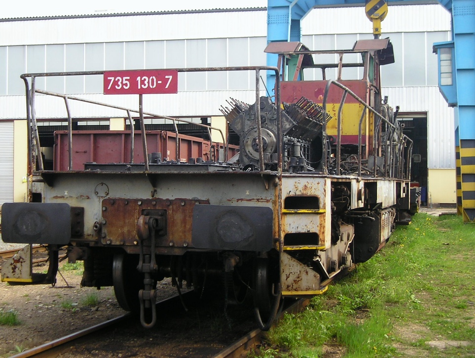 735 130-7