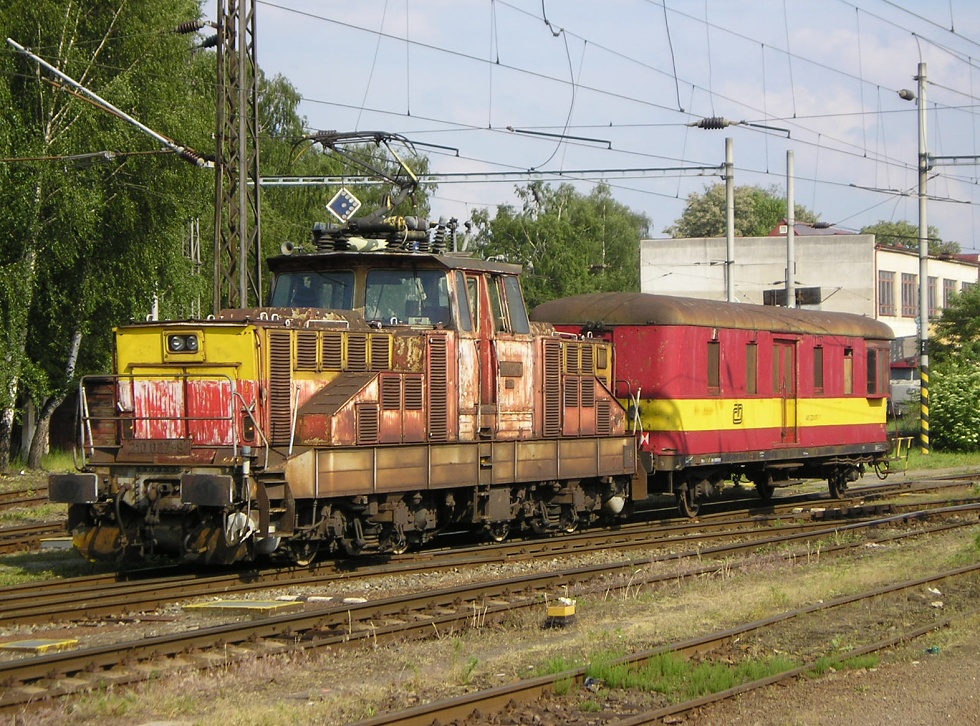 210 027-9