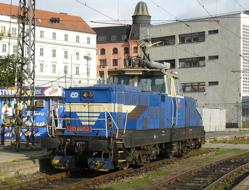 210 008-9