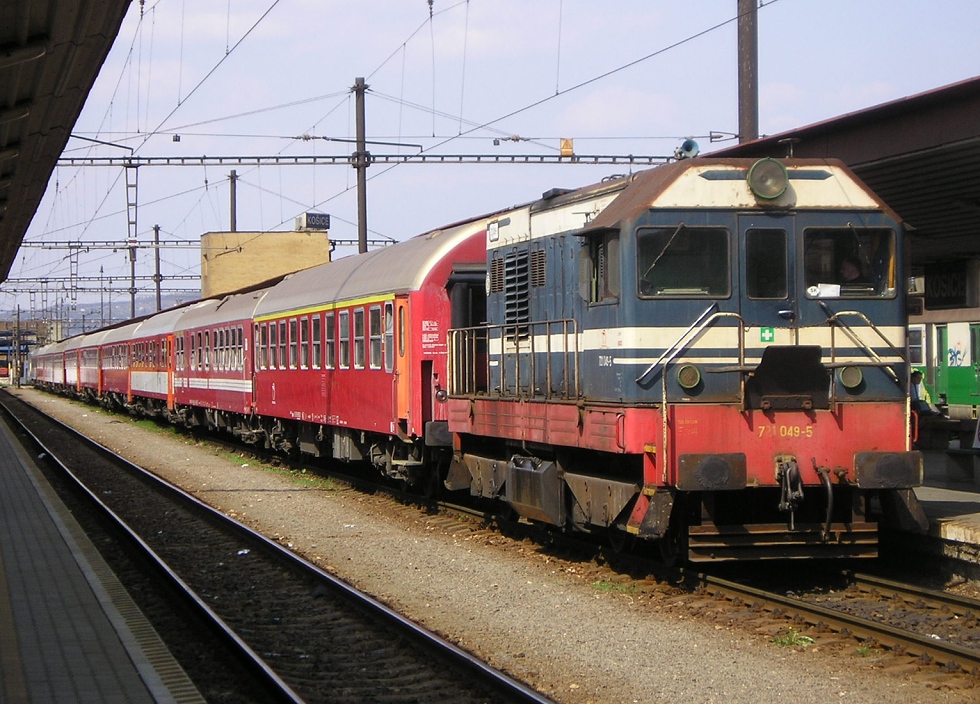 721 049-5