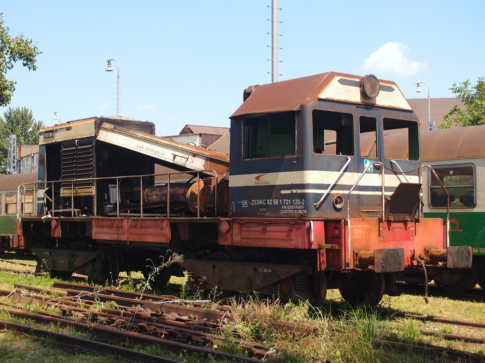 721 135-2