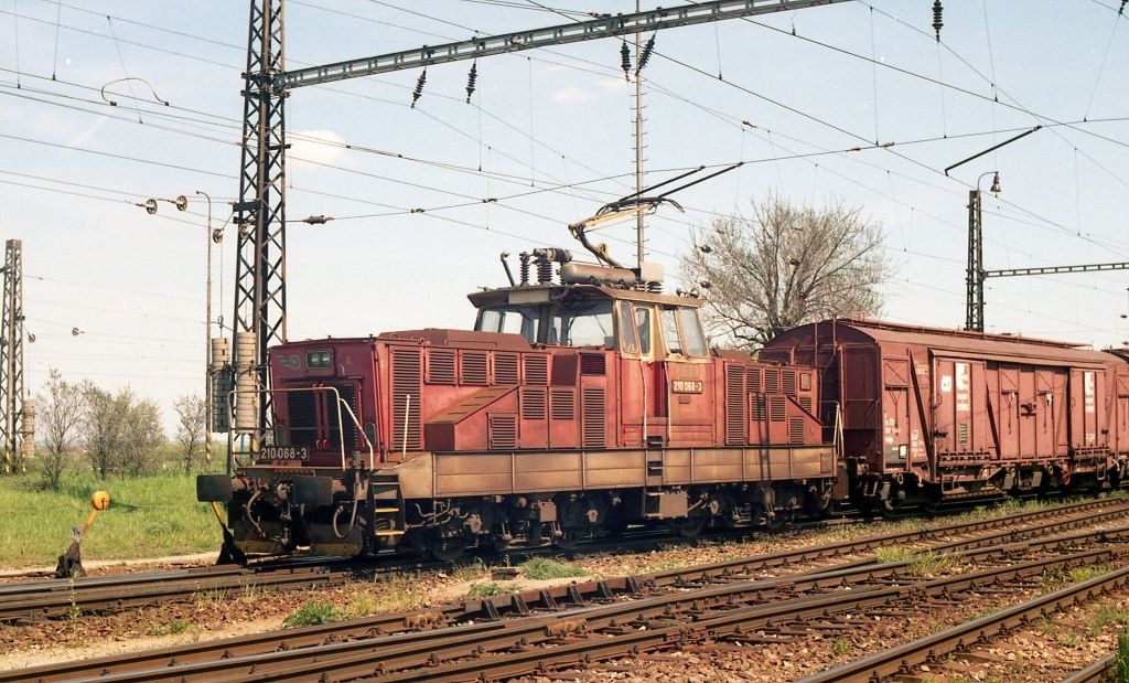 210 068-3