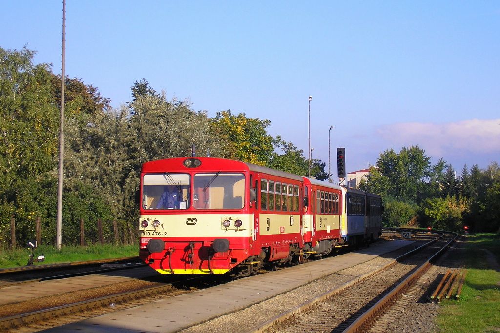 810 476-2